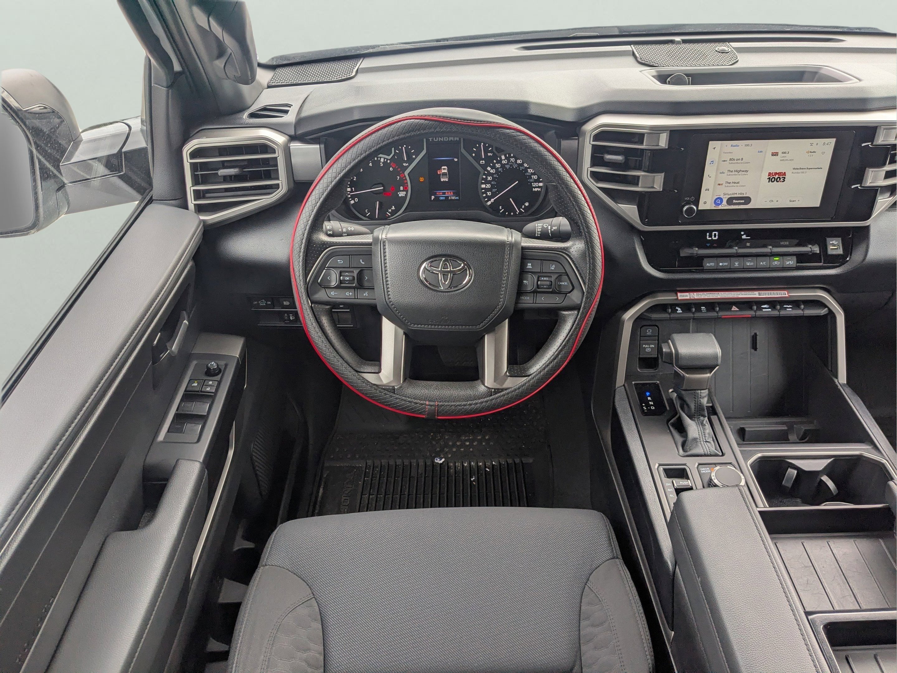 2026 Toyota Tundra SR5 - Photo 14