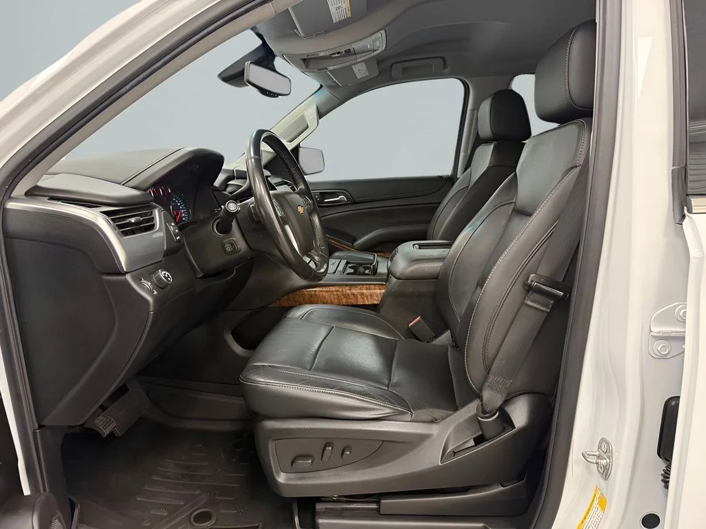 Used 2020 White Chevrolet Premier image 12