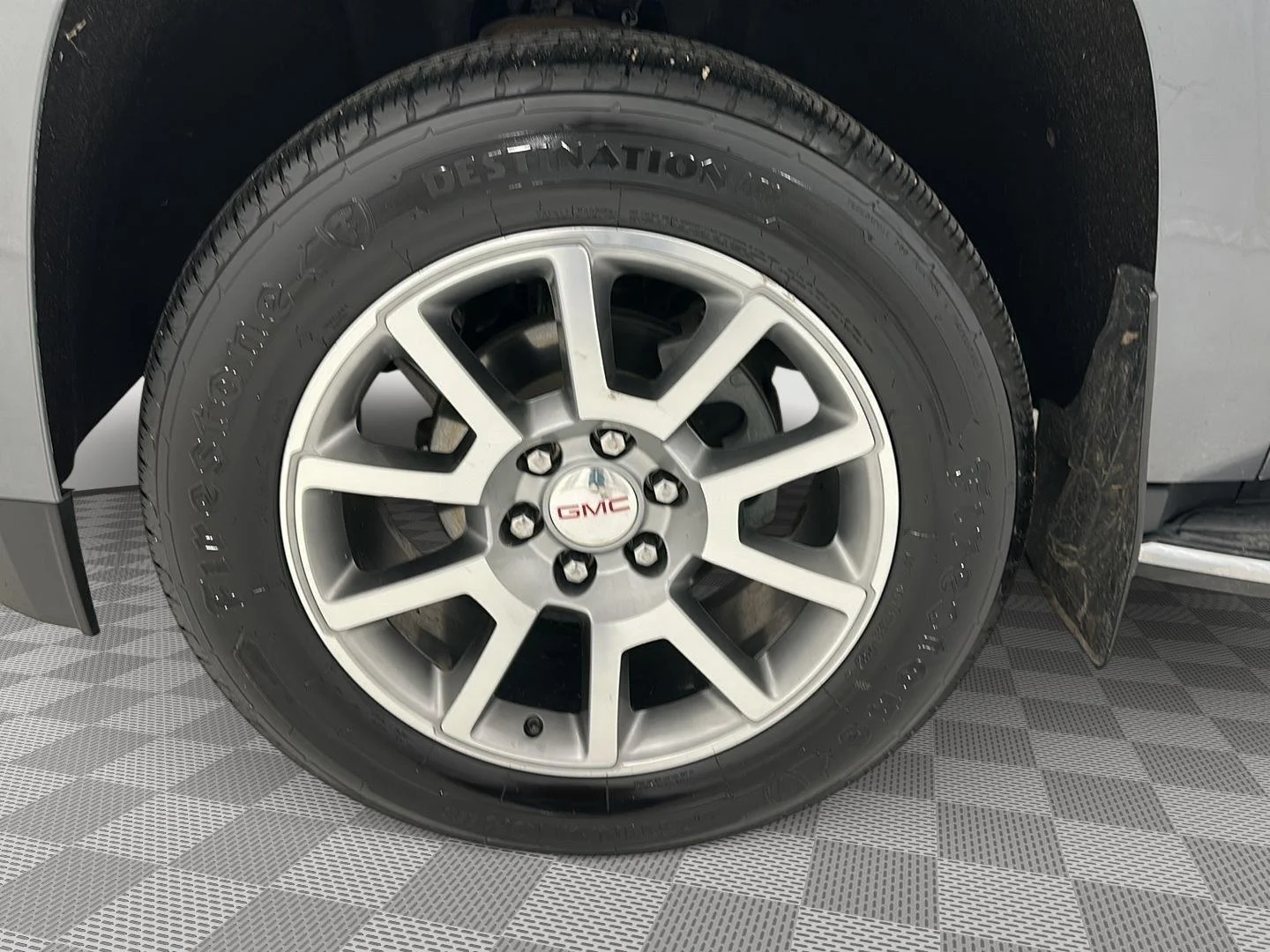 Used 2019 SATIN STEEL METALLIC GMC Denali image 33