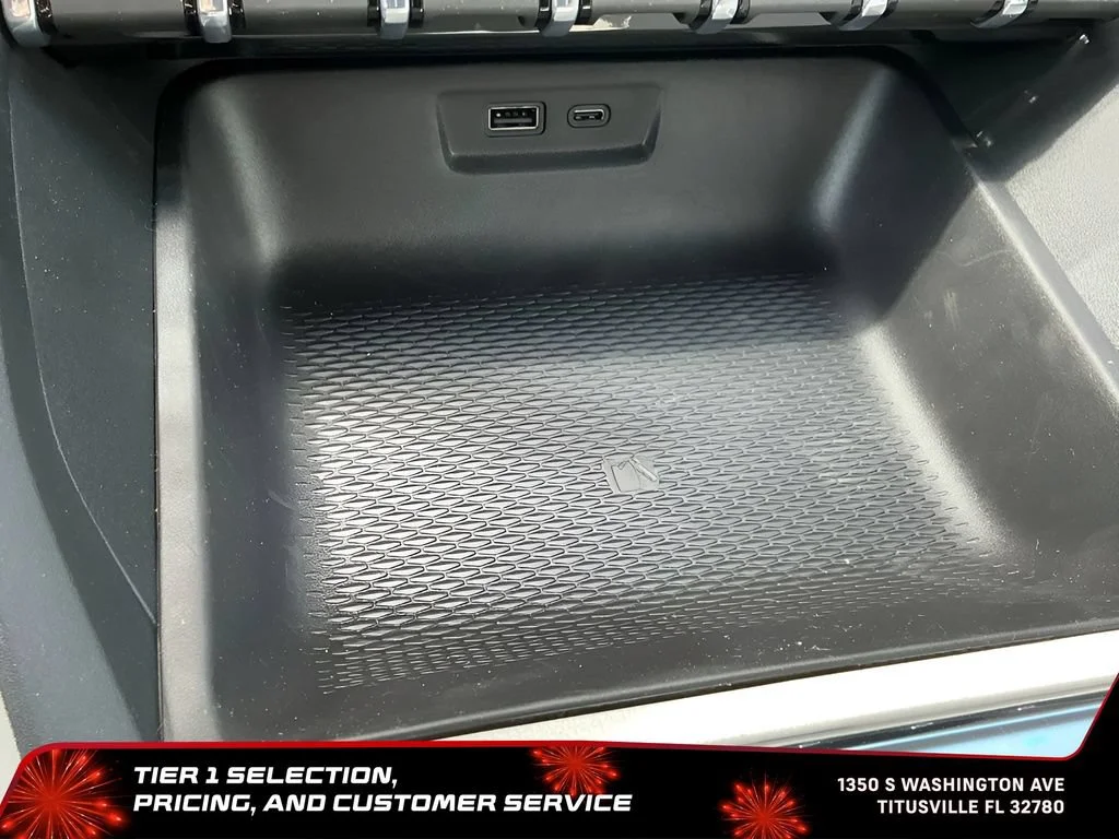 New 2026 Glacier White Tricoat GMC Denali image 36