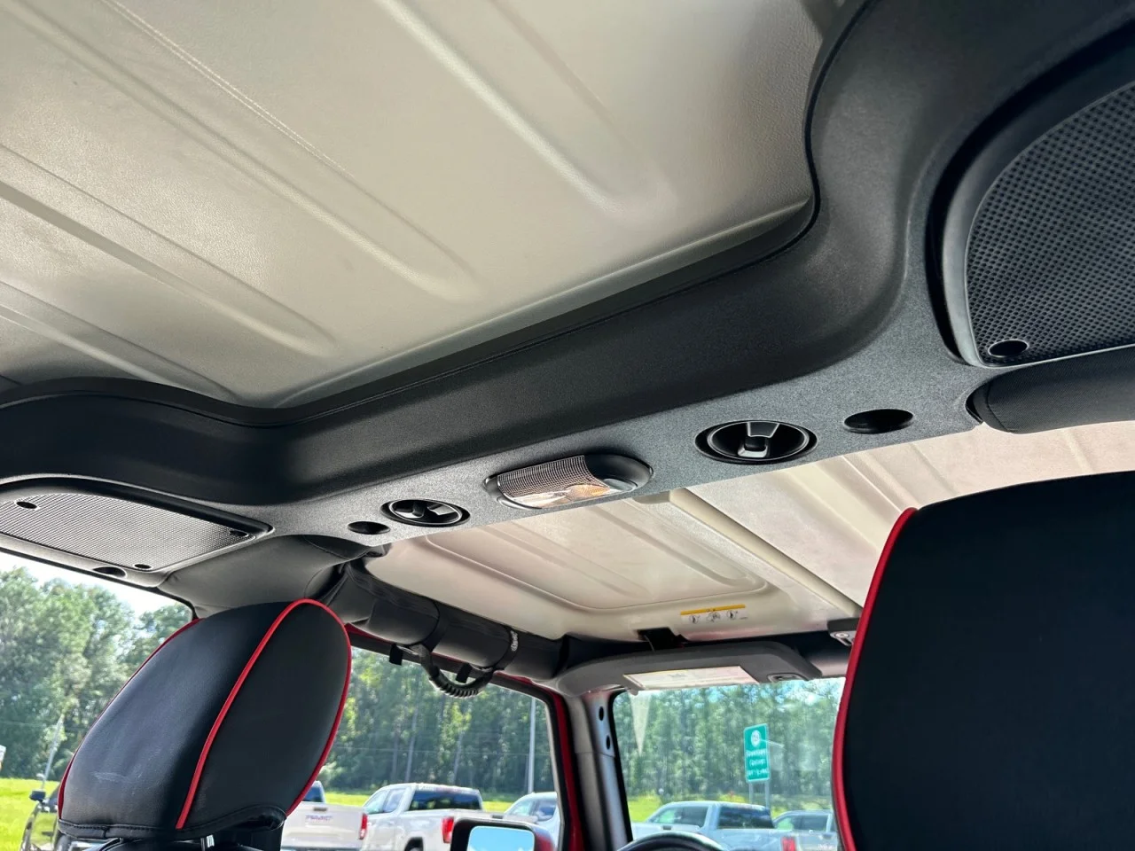 Used 2016 Red Jeep Rubicon Hard Rock image 22