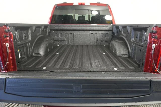 New 2026 Ruby Red Metallic Tinted Clearcoat Ford Platinum® image 32