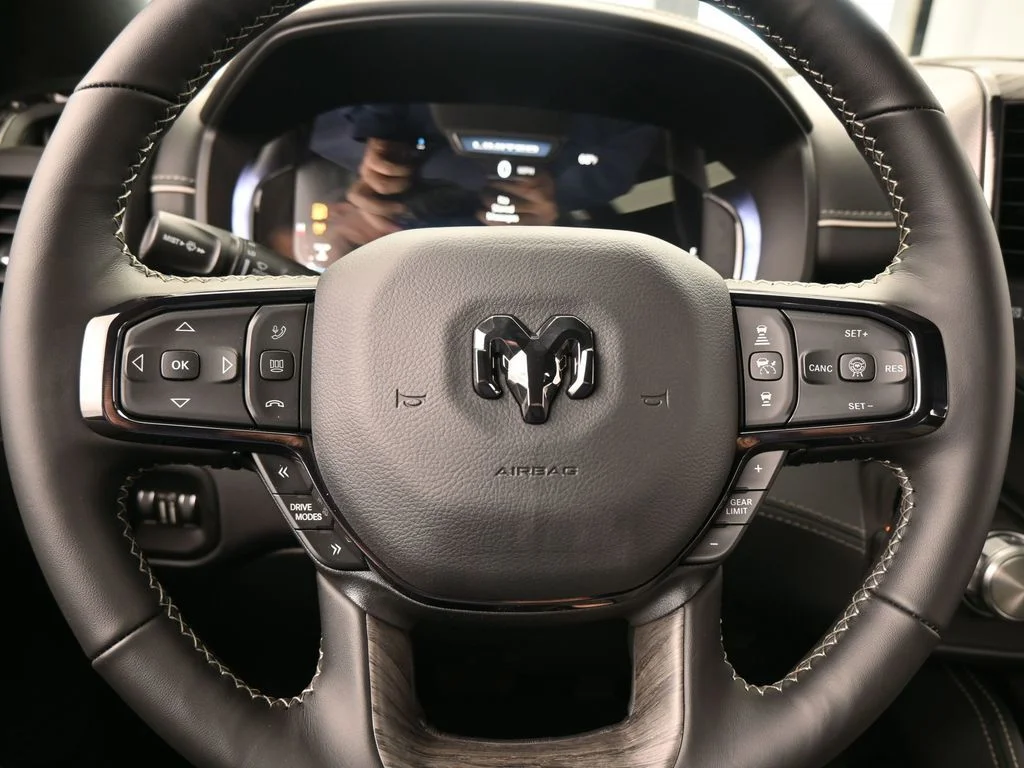 New 2026 Diamond Black Crystal Pearlcoat RAM Limited image 26