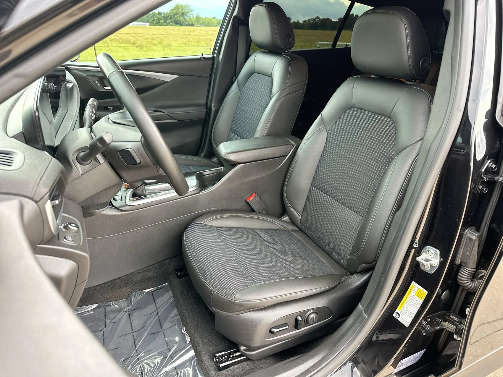 Used 2024 Ebony Twilight Metallic Buick Preferred image 11
