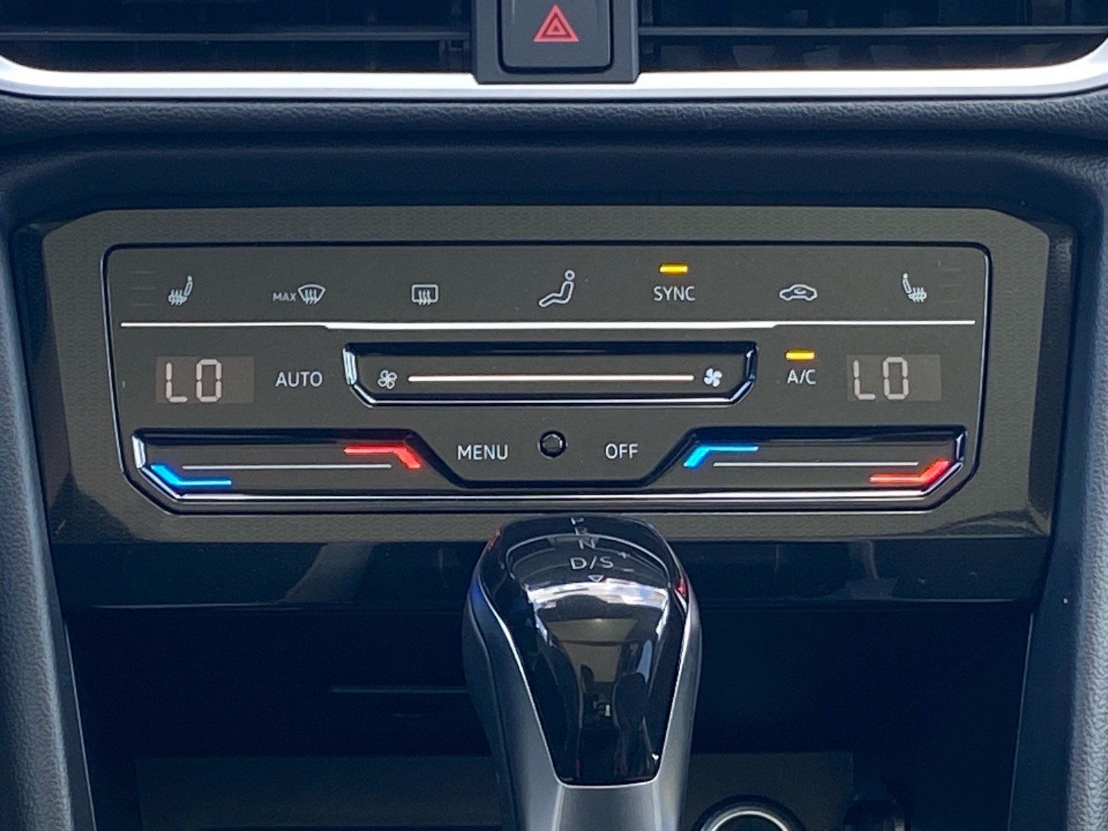 New 2026 Gray Volkswagen 1.5T SE image 7