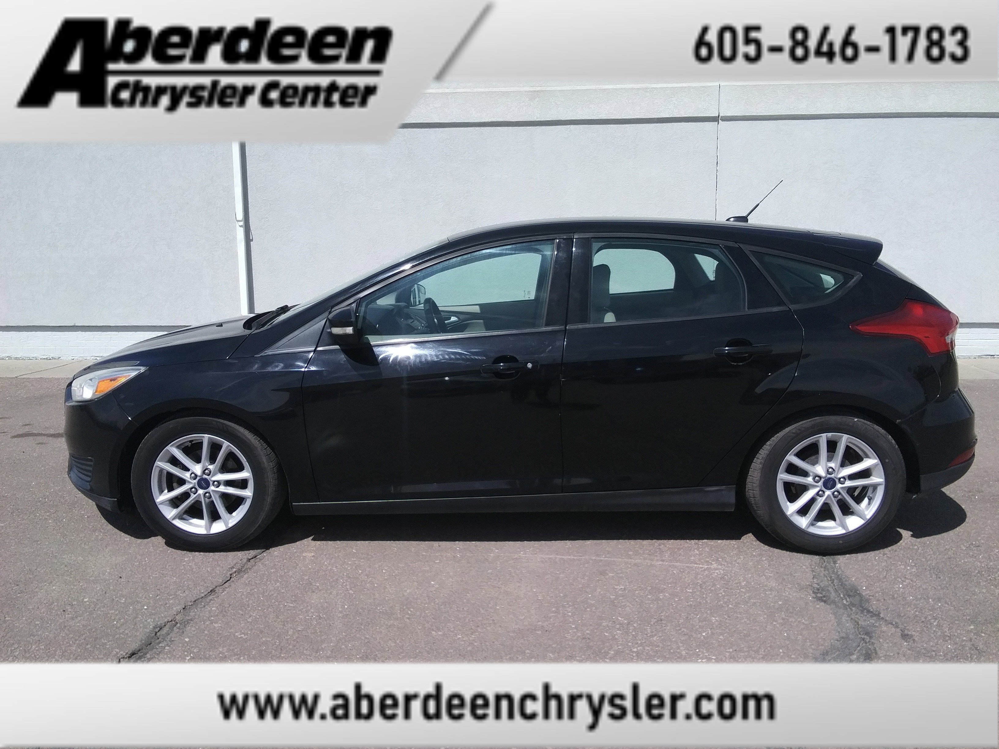 2016 Ford Focus 5 Door Hatch SE's photo
