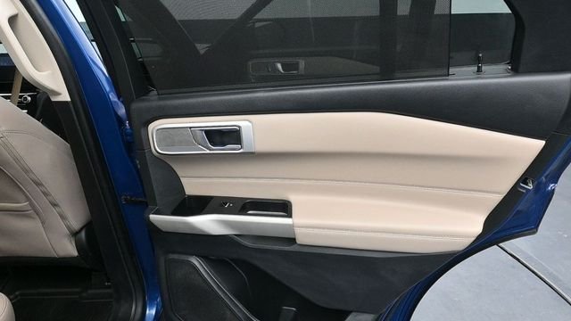 Used 2021 Blue Ford Limited image 12