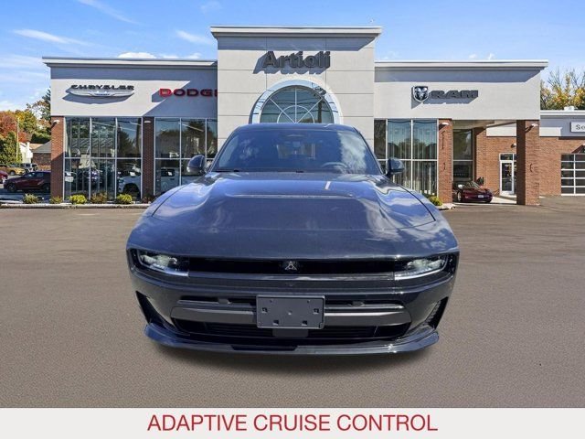 New 2026 Diamond Black Crystal Pearlcoat Dodge R/T image 3