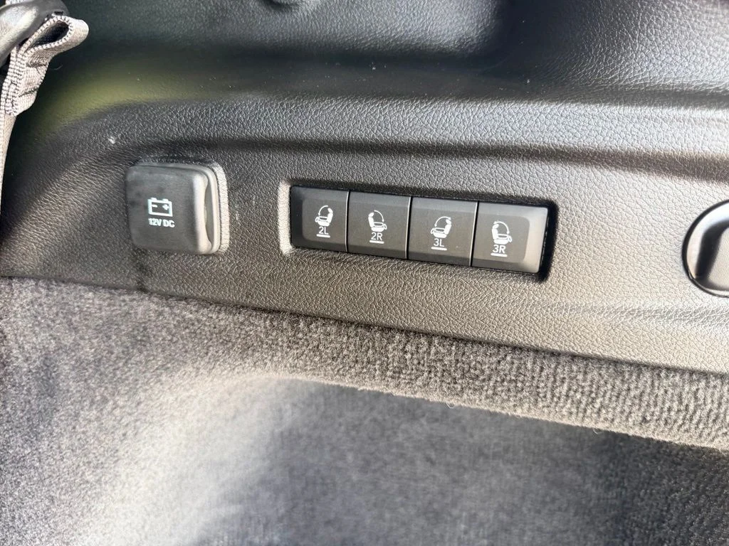 Used 2024 Black Jeep Overland image 35