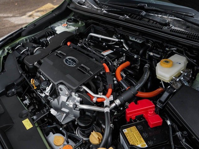 New 2026 CITRON YELLOW PEARL Subaru Limited Hybrid image 7