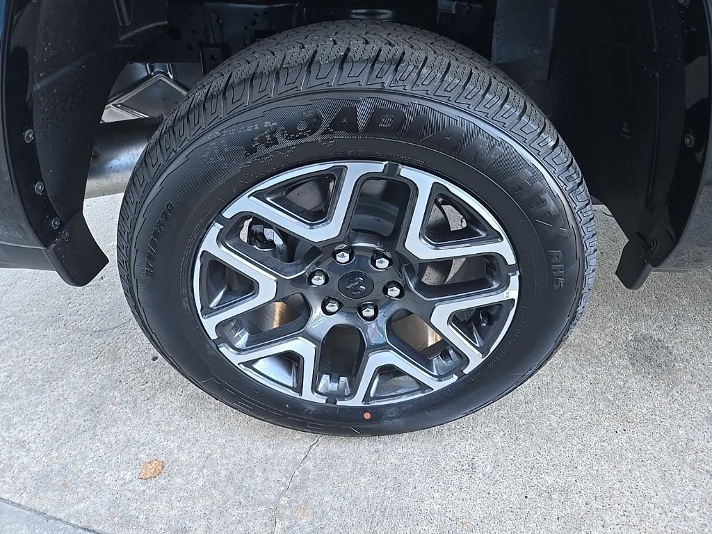 2026 RAM 1500 Laramie - Photo 30