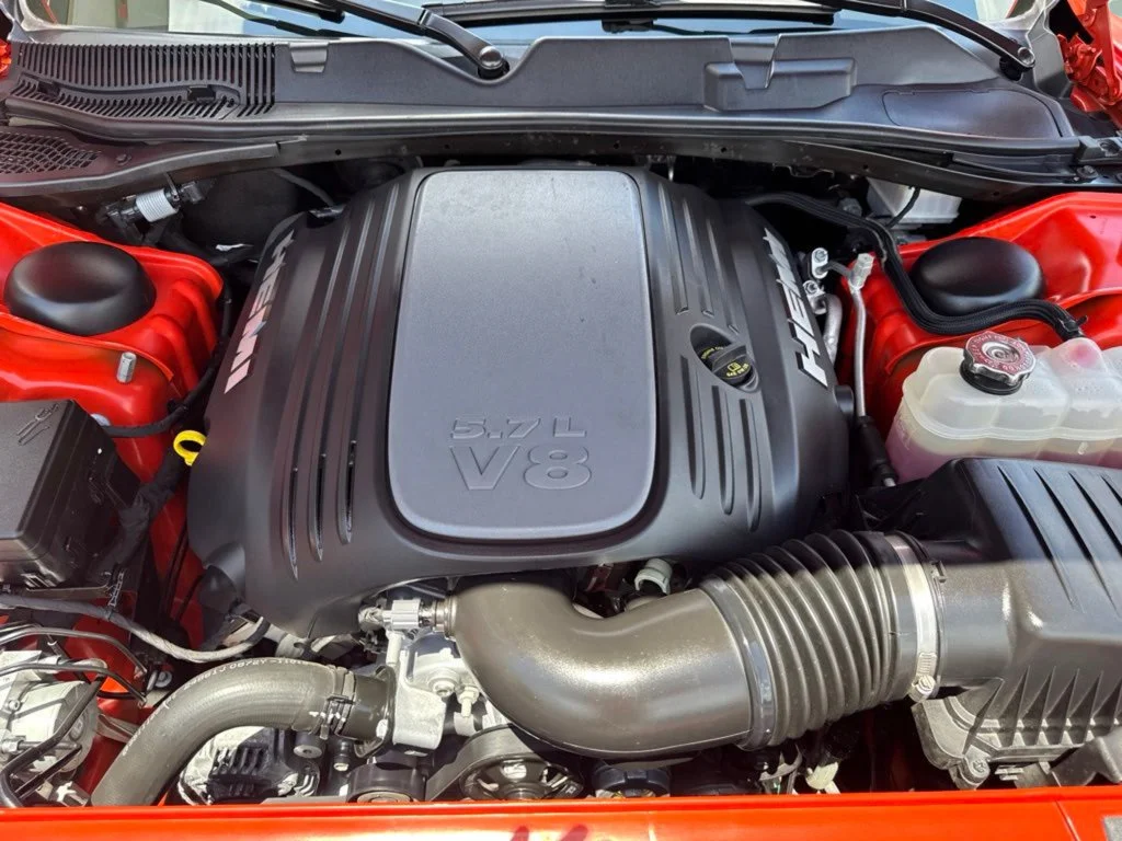 Used 2022 Go Mango Dodge R/T image 28