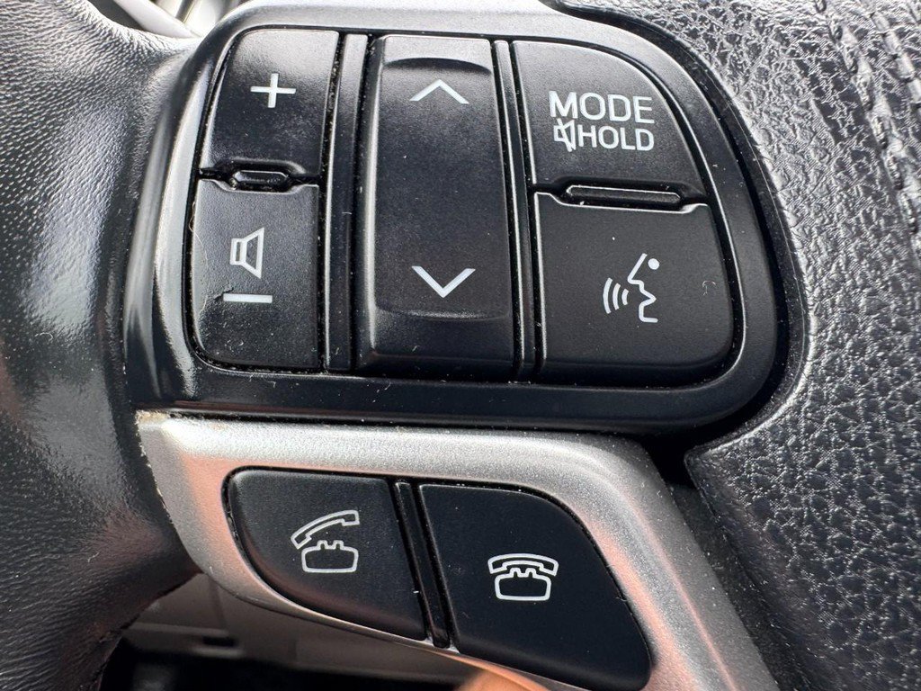 Used 2015 Gray Toyota Limited image 18