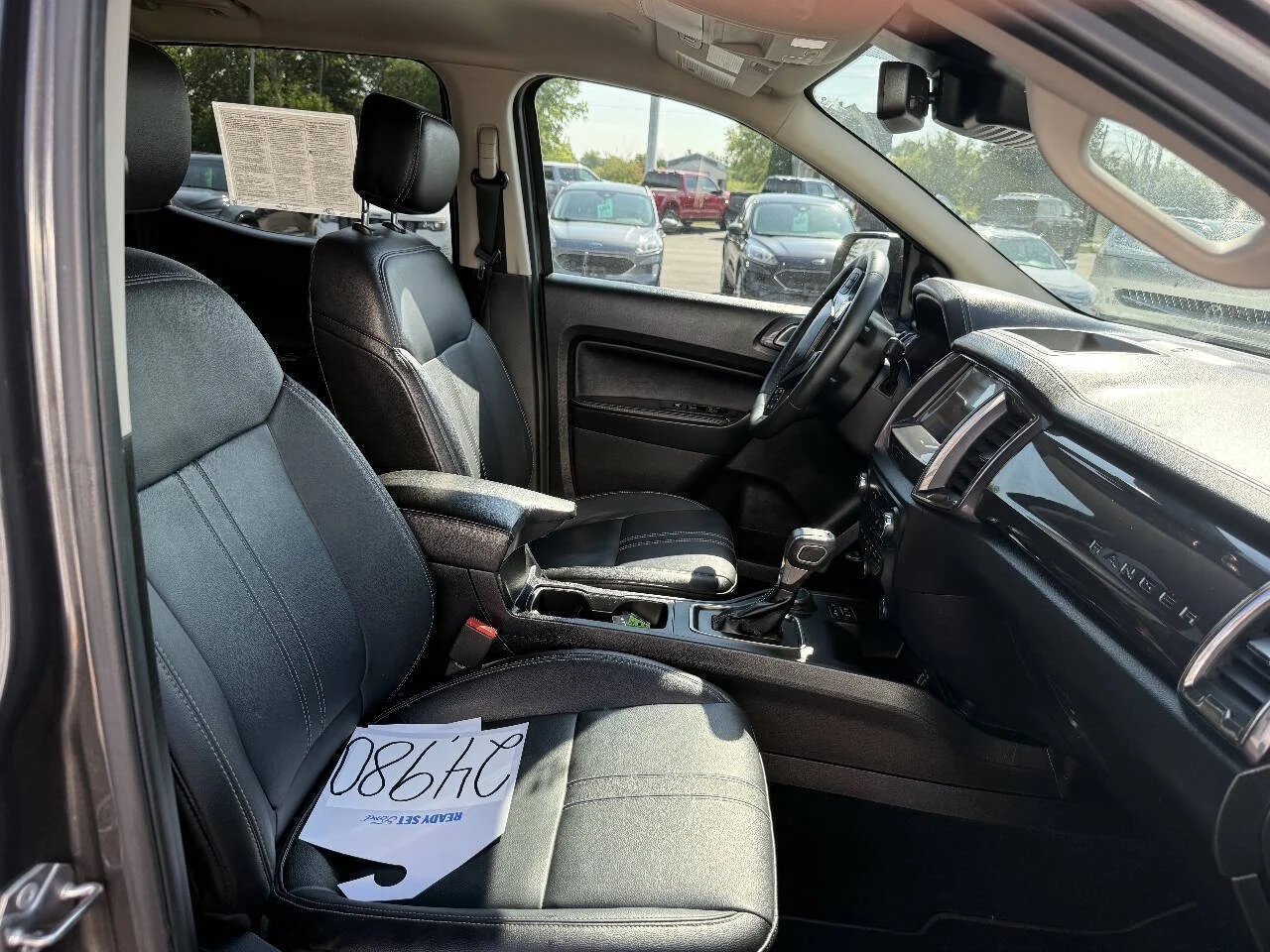 Used 2020 Magnetic Ford Lariat 4x4 4dr SuperCrew 5.1 ft. SB image 9