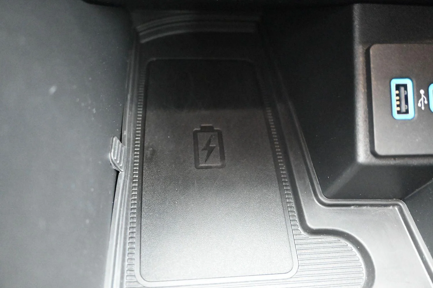 Used 2024 Atlas Blue Ford SEL image 29