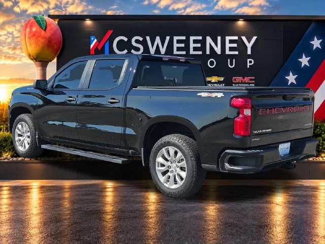 Used 2025 Black Chevrolet Custom image 3
