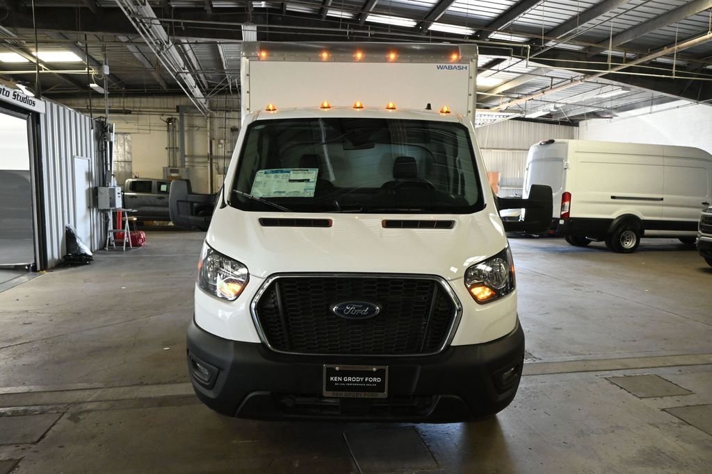 New 2024 Oxford White Ford T-350 image 3