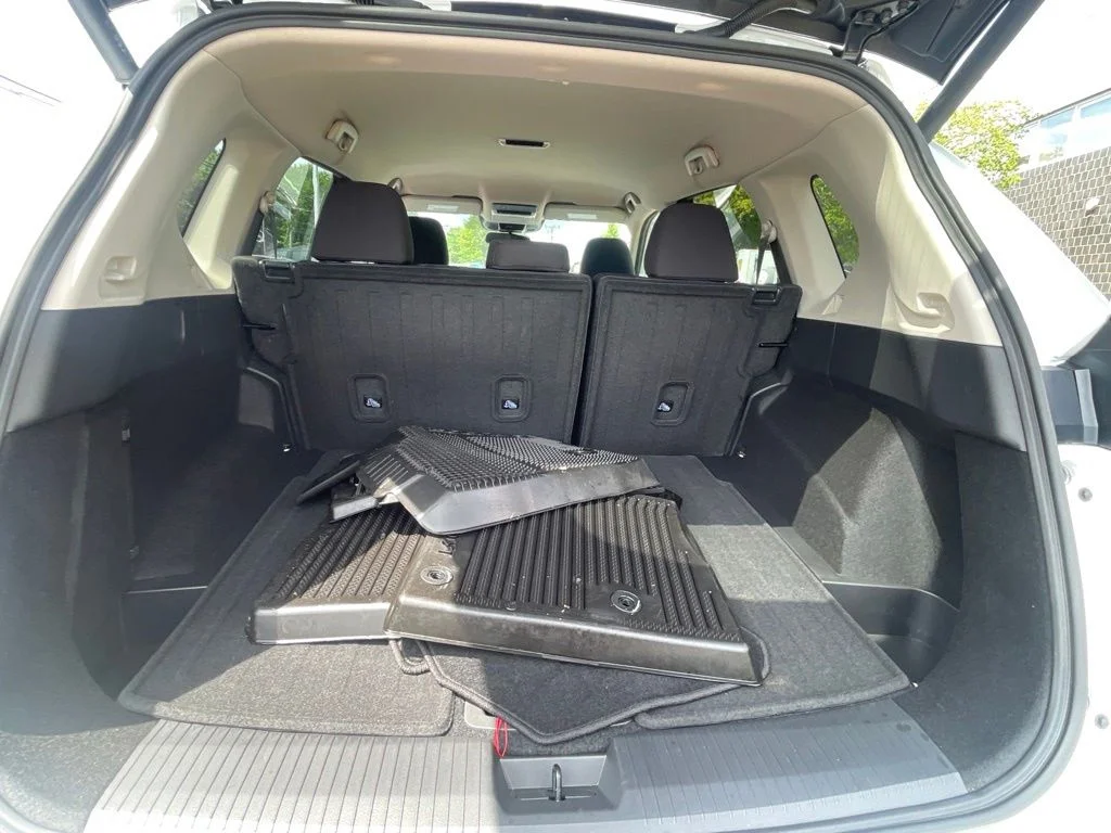 Certified Used 2025 White Nissan SV image 23