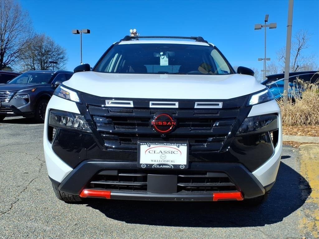 New 2026 Everest White Pearl TriCoat Nissan Rock Creek® image 2