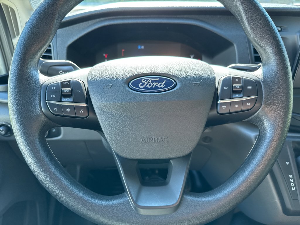 New 2026 Oxford White Ford Base w/9,950 lb. GVWR image 21