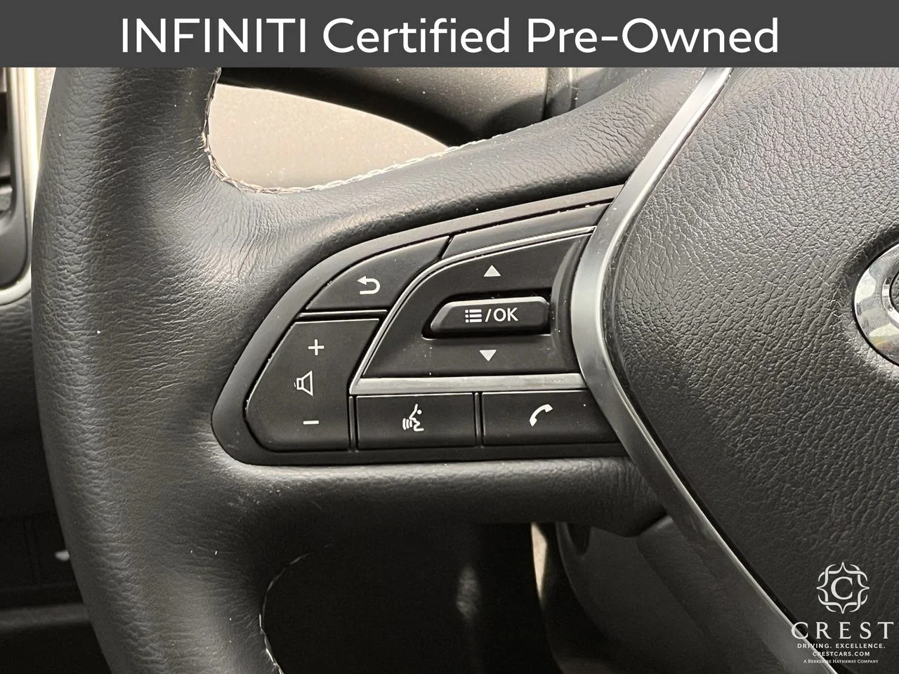 Certified Used 2023 Black Obsidian INFINITI LUXE image 13