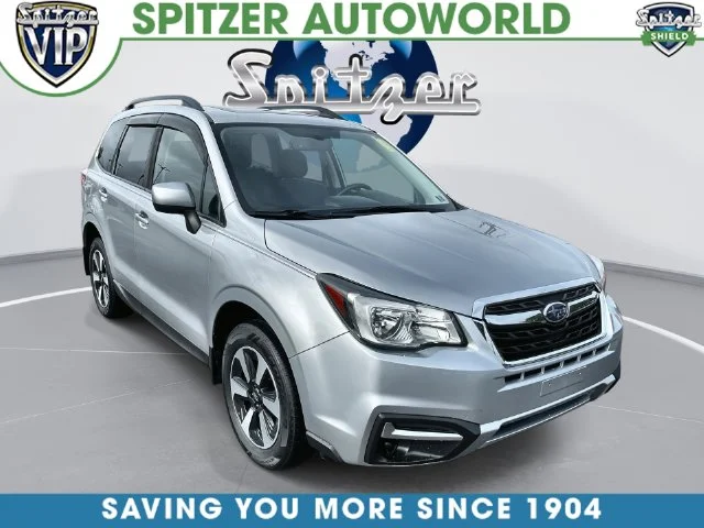 Used 2018 Silver Subaru 2.5i Premium image 1