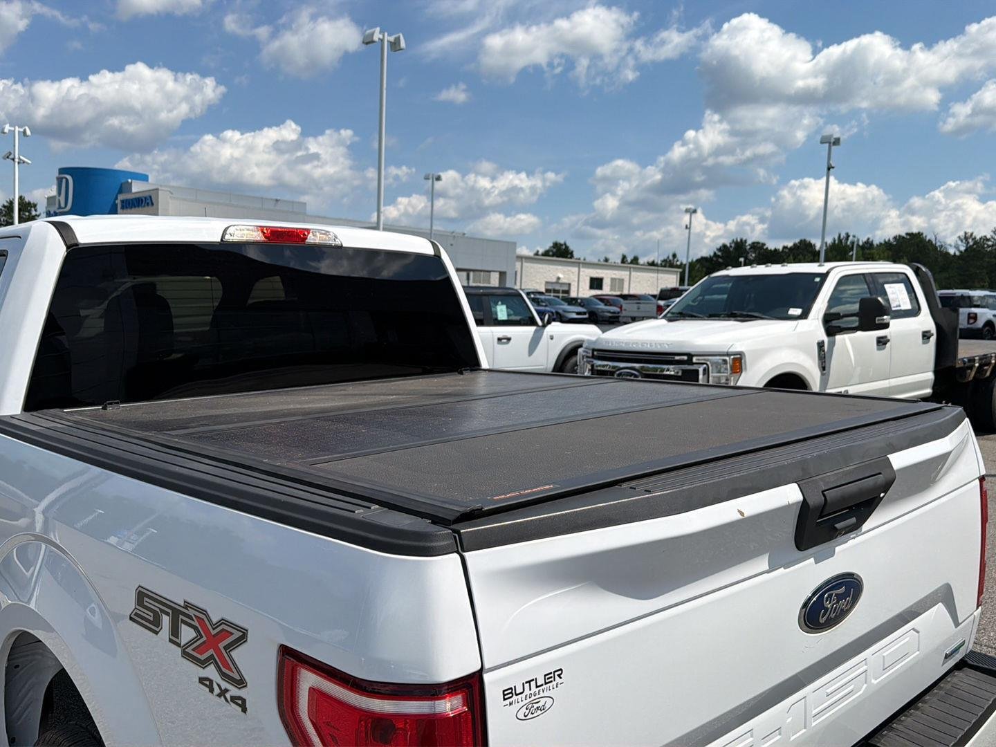 Used 2018 Oxford White Ford XL image 33