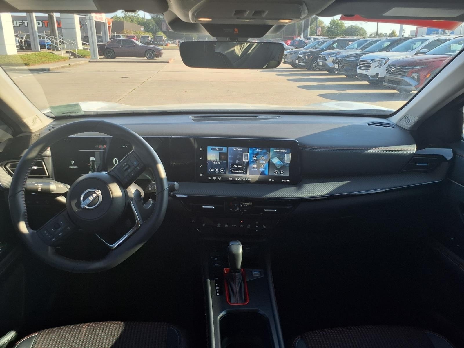 2026 Nissan Kicks photo 16 of 28