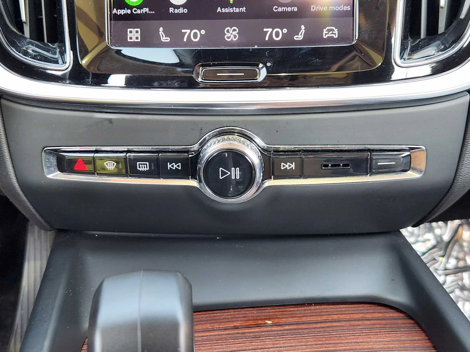 2024 Volvo V60 Cross Country Plus - Photo 19