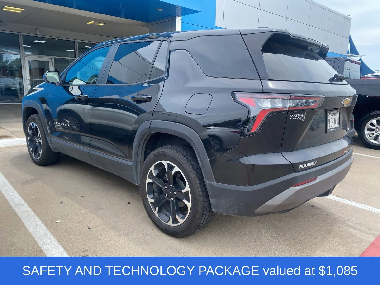 Used 2025 Mosaic Black Metallic Chevrolet LT image 3