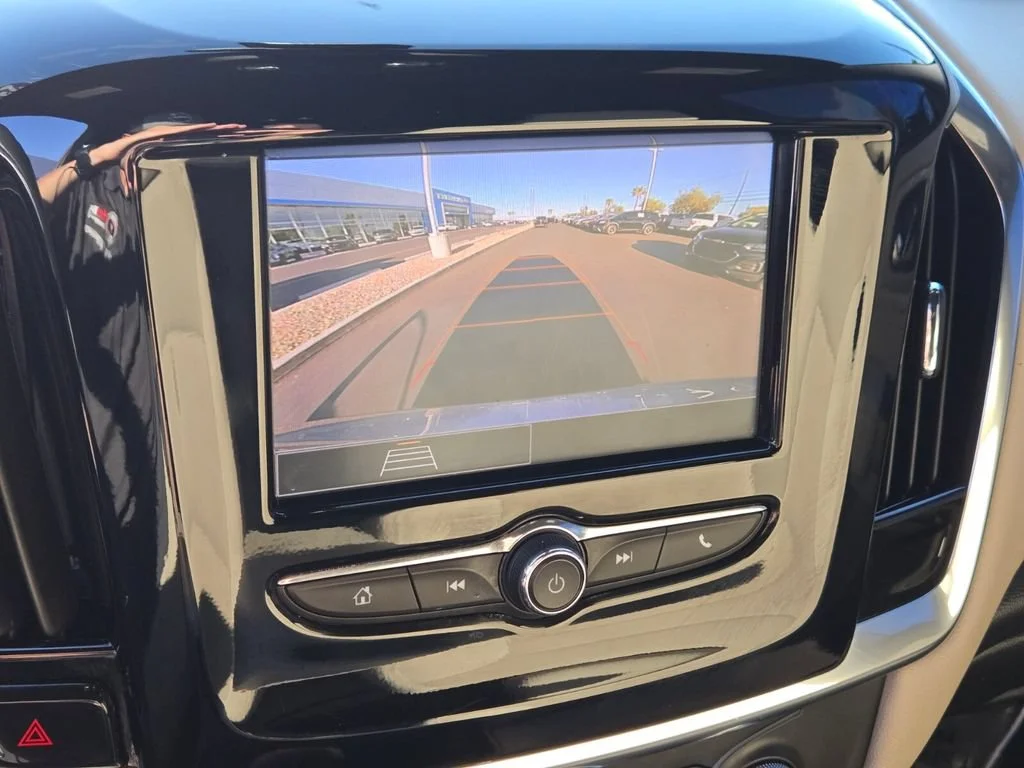 Used 2023 STERLING GRAY METALLIC Chevrolet LS image 22