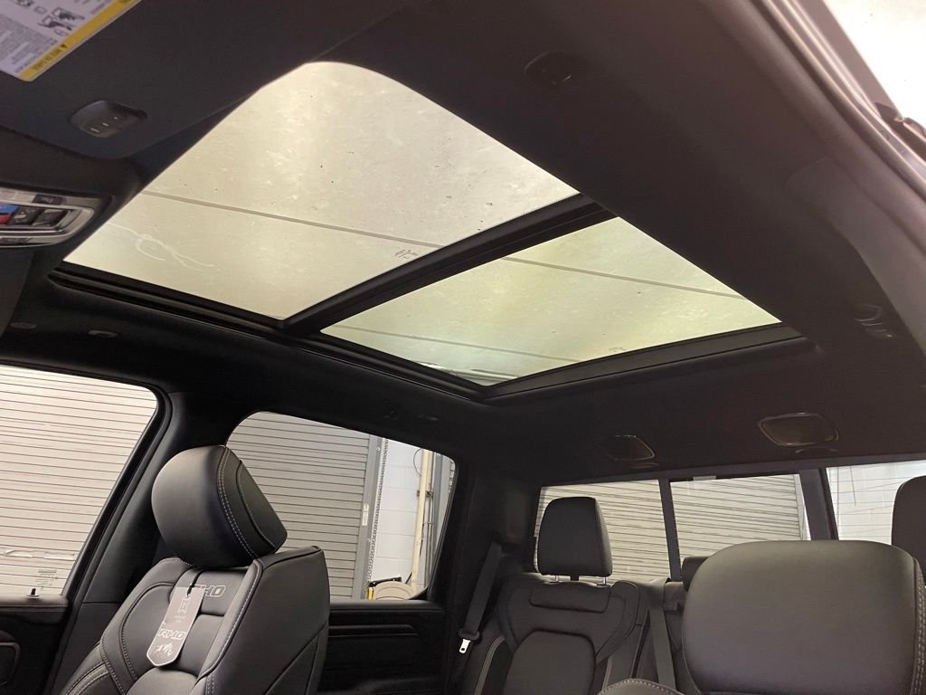 New 2026 Forged Blue Metallic Exterior Paint RAM RHO image 21