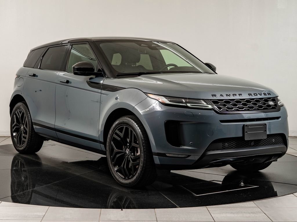 Used 2023 Gray Land Rover SE image 12