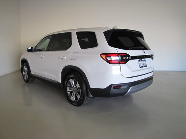 Certified Used 2025 Platinum White Pearl Honda EX-L image 22