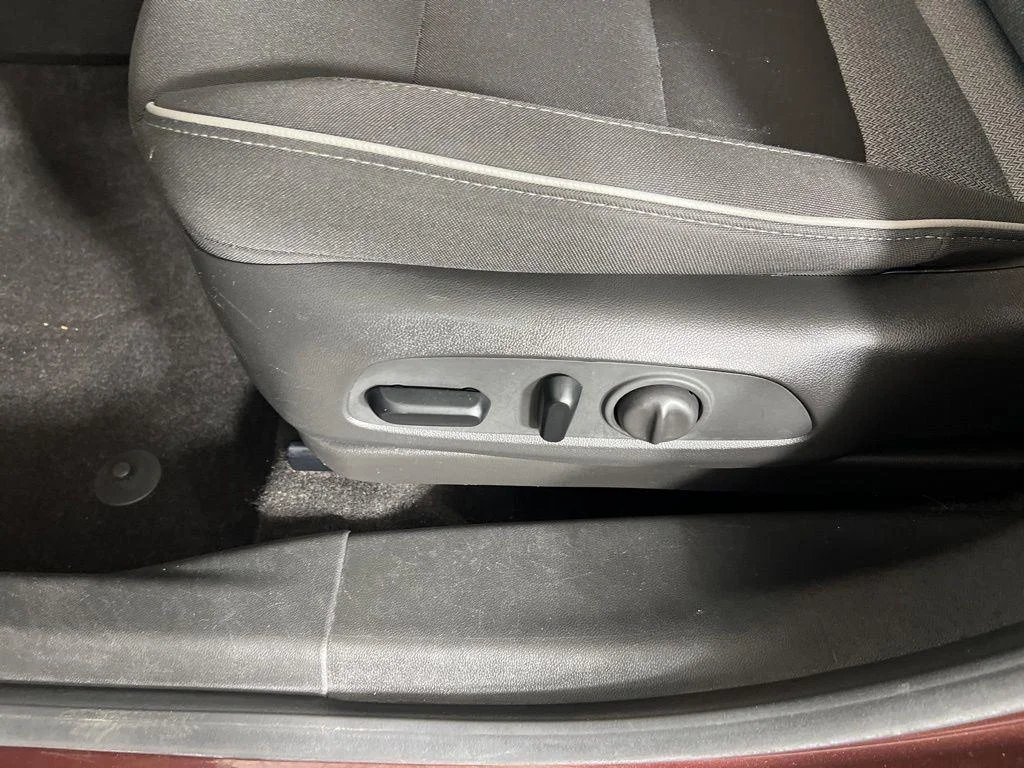 Used 2022 Red Metallic Chevrolet LT image 24