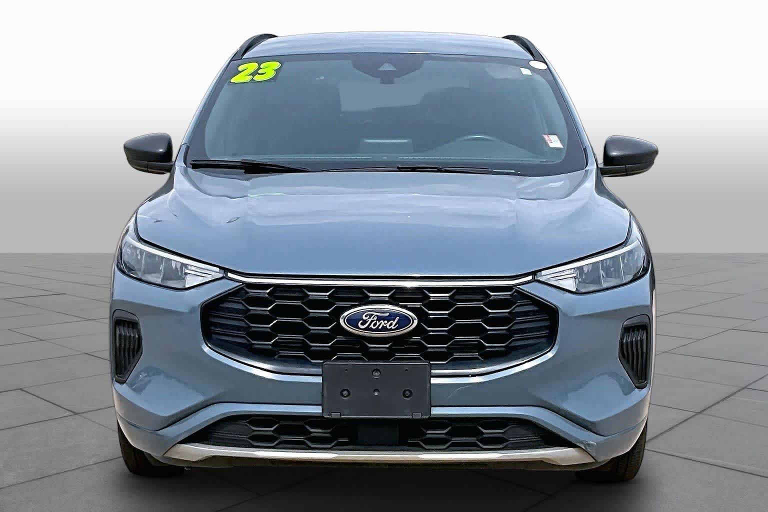Pre-Owned 2023 Ford Escape ST-Line