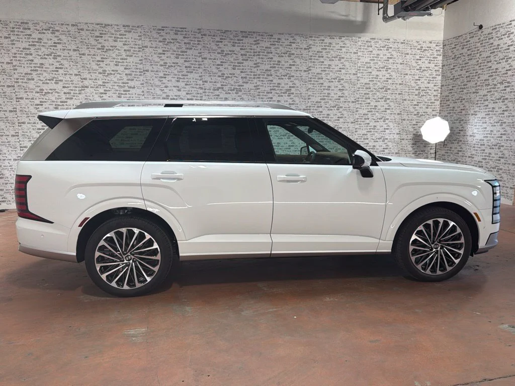 New 2027 Creamy White Pearl Hyundai Calligraphy image 8