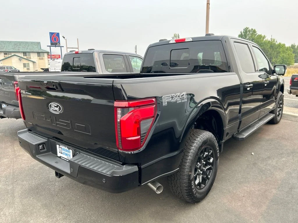 New 2026 Agate Black Metallic Ford XLT image 6