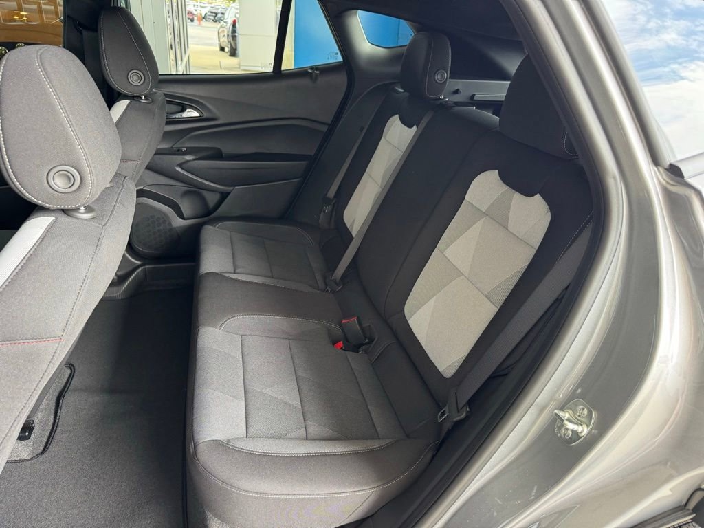2026 Chevrolet Trax RS - Photo 21
