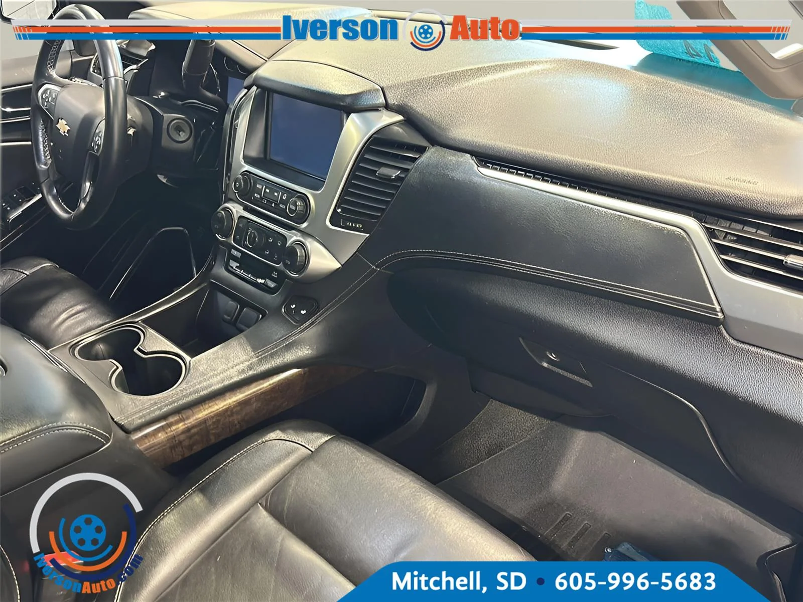 Used 2016 Slate Gray Metallic Chevrolet LT image 36