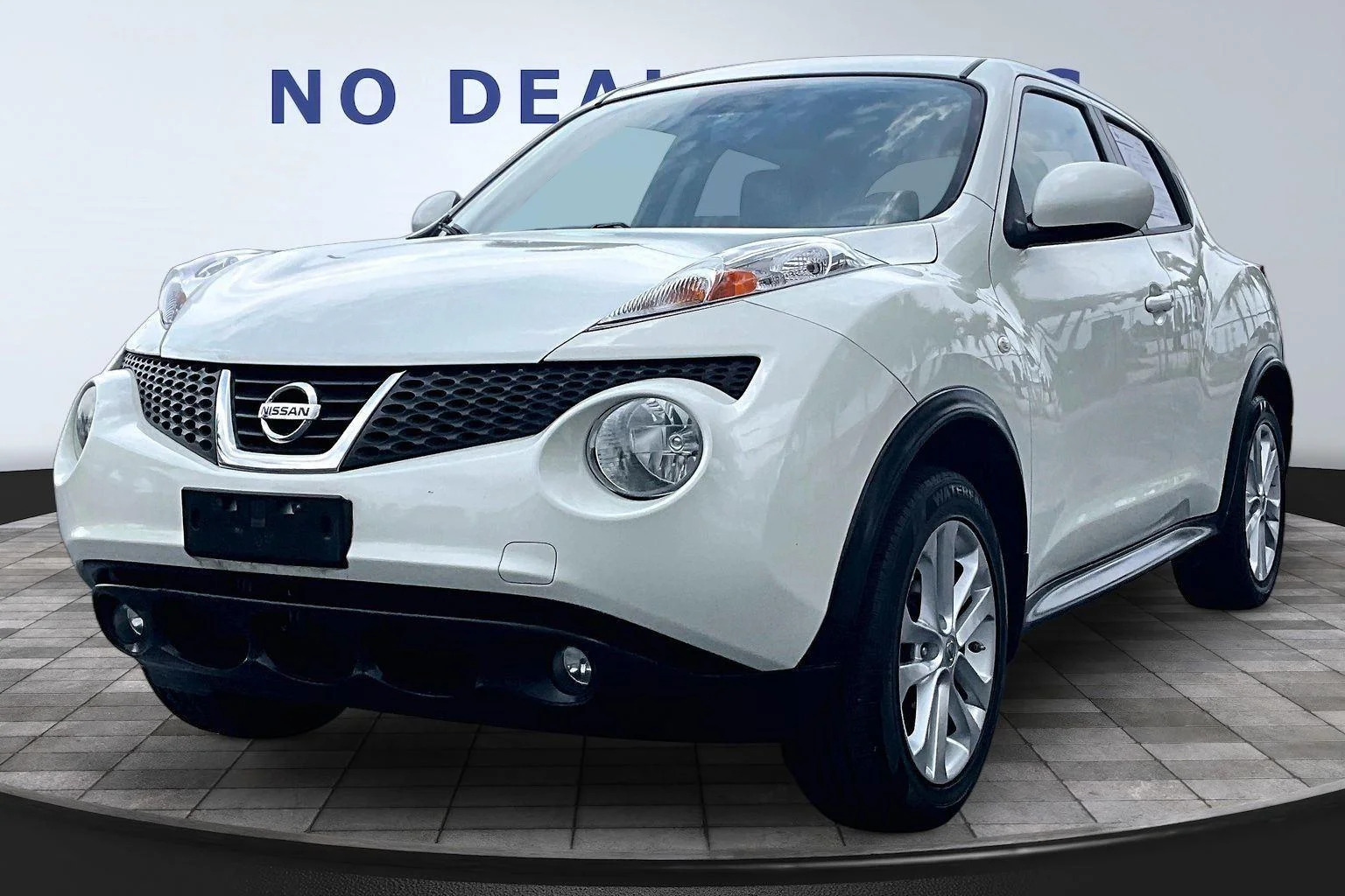 2011 Nissan Juke SL AWD CVT's photo