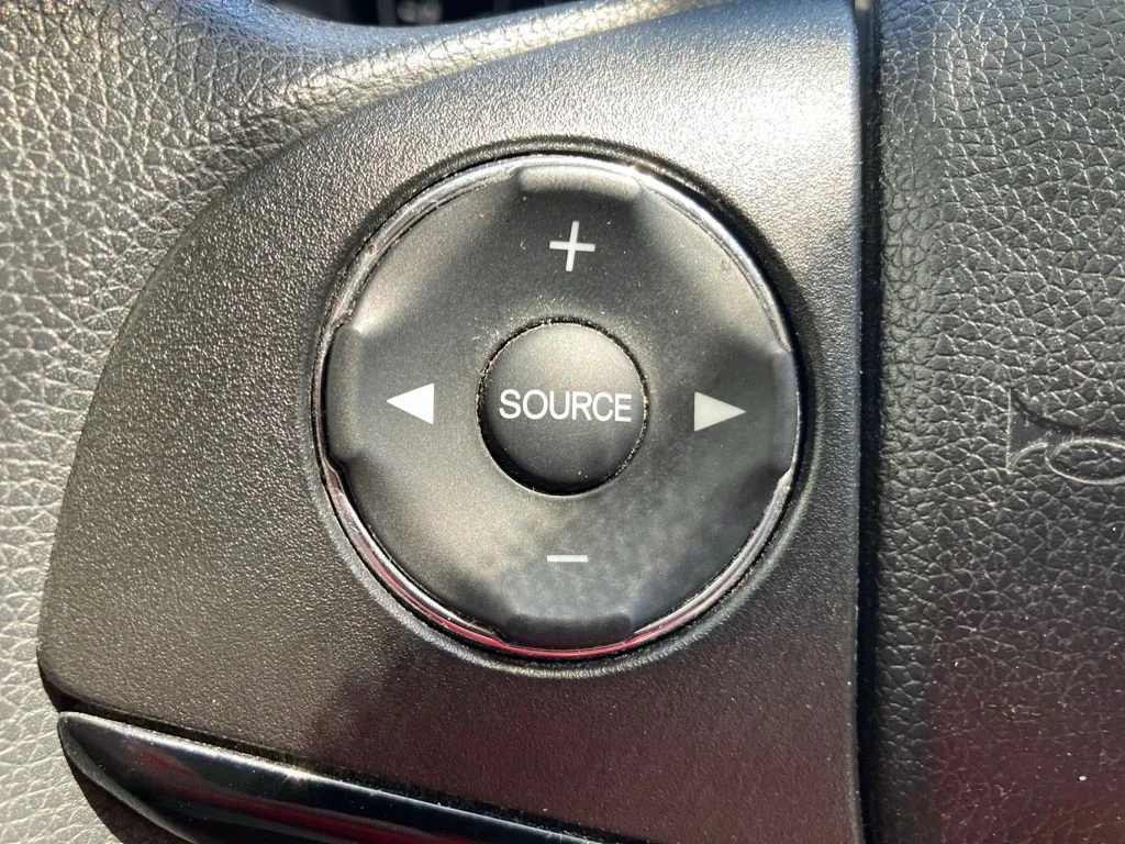 Used 2016  Honda LX image 10