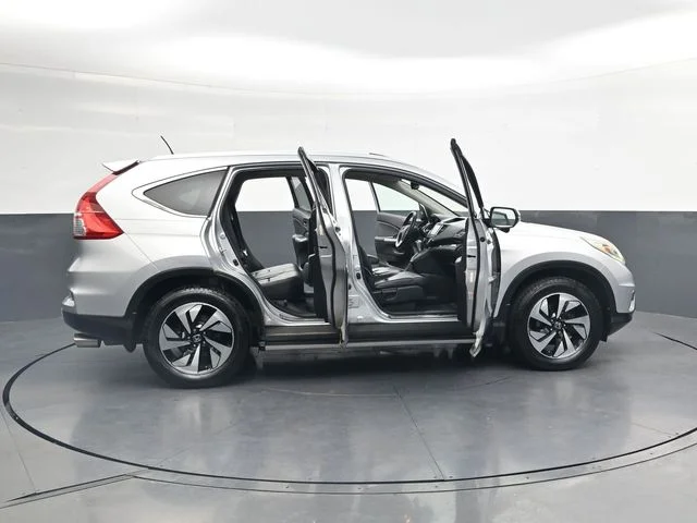 Used 2015 Silver Honda Touring image 39