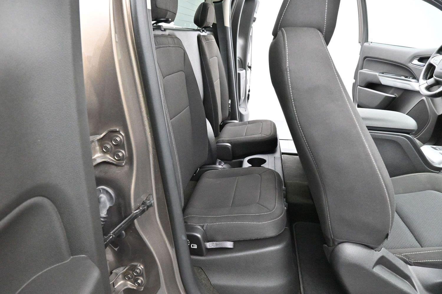 Used 2015 Brownstone Metallic Chevrolet 4WD LT image 37