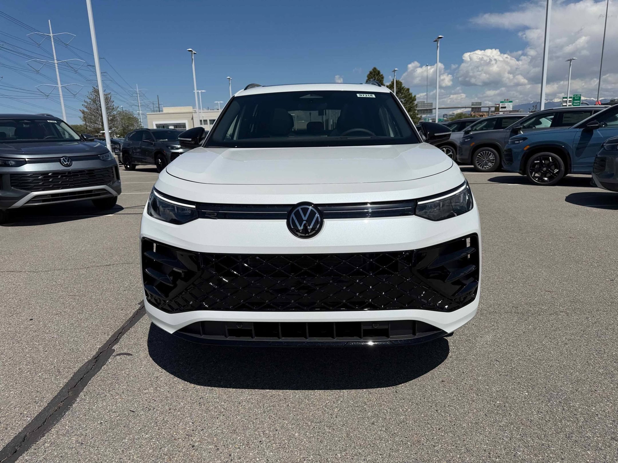 New 2026 Opal White Volkswagen SE R-Line Black image 11