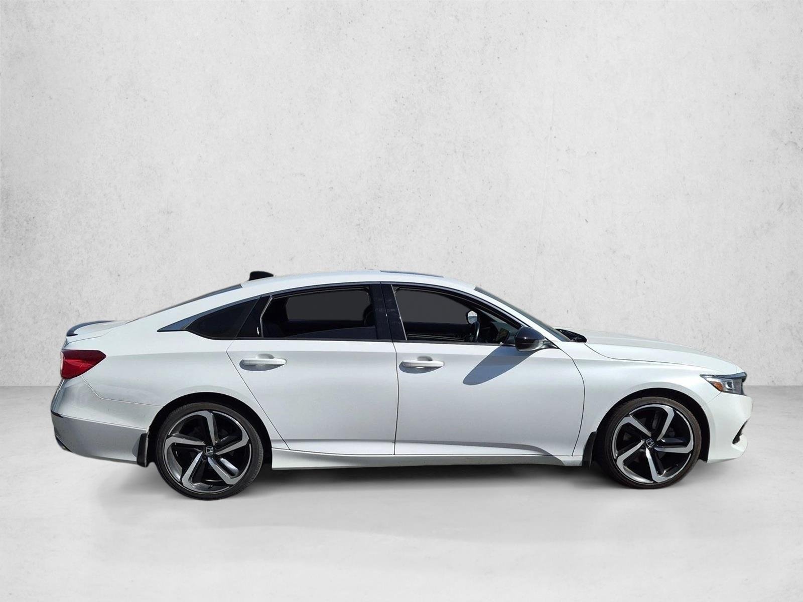 Used 2022 White Honda Sport image 4