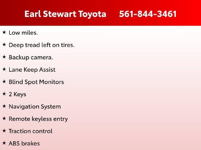Certified Used 2025 RESERVOIR BLUE Toyota  image 13