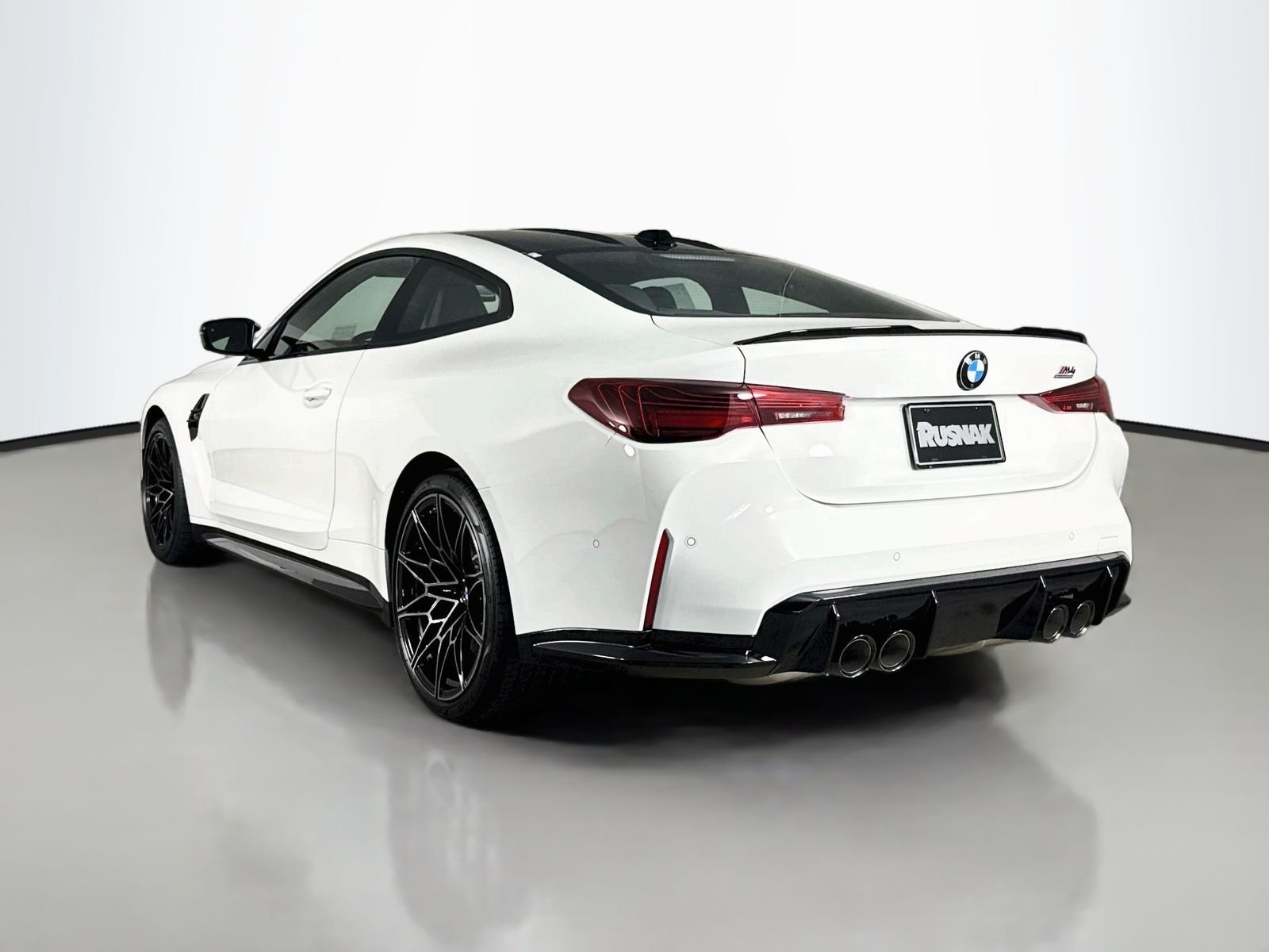 New 2026 Alpine White BMW Competition image 5