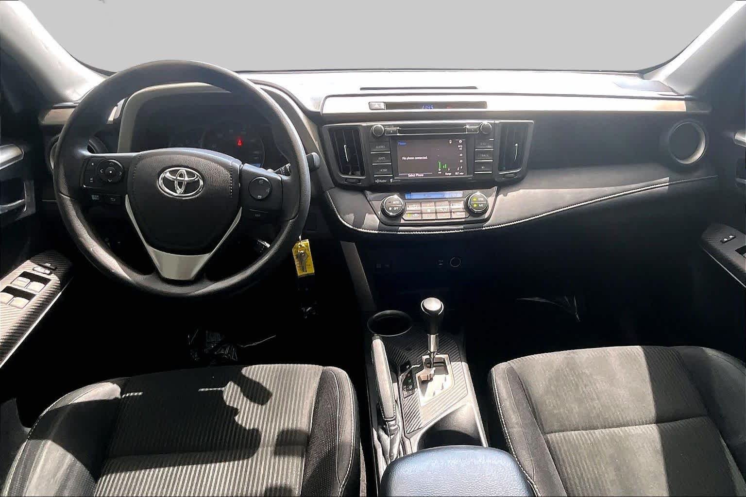 Used 2015 Magnetic Gray Metallic Toyota XLE image 16