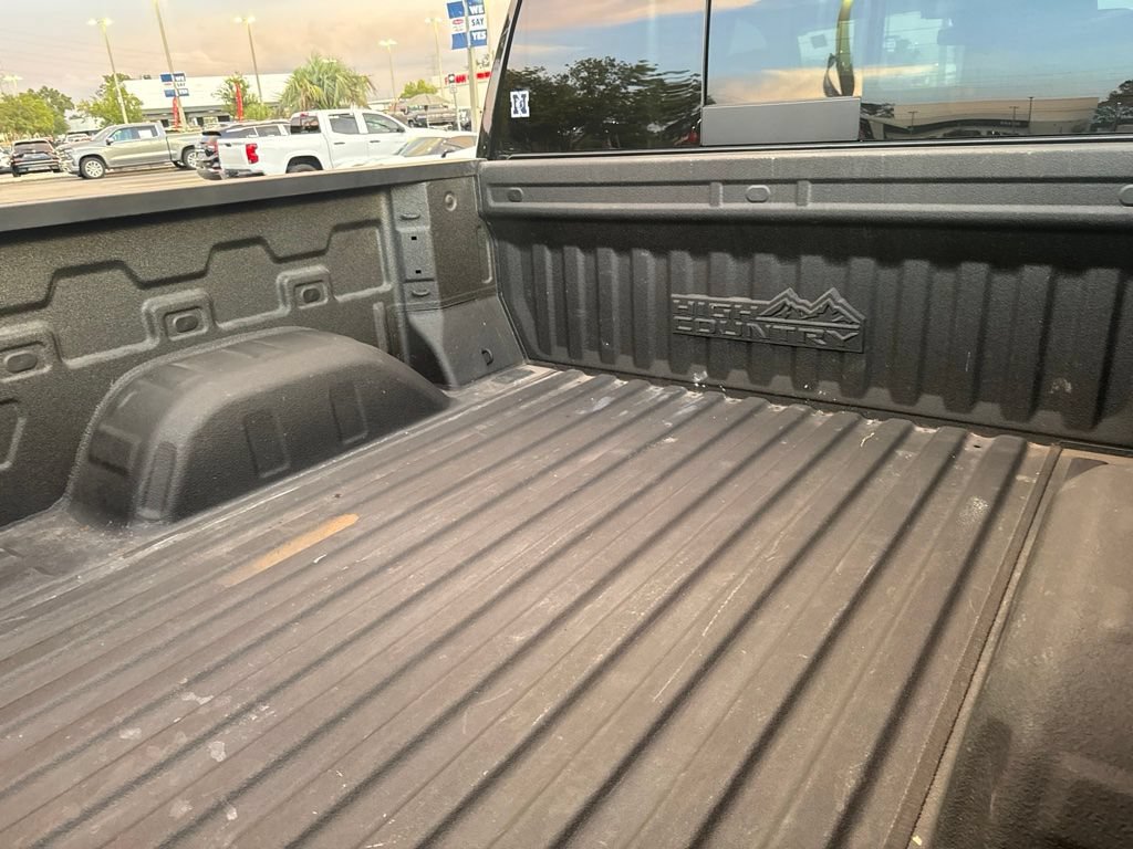 Used 2024 Black Chevrolet High Country image 6